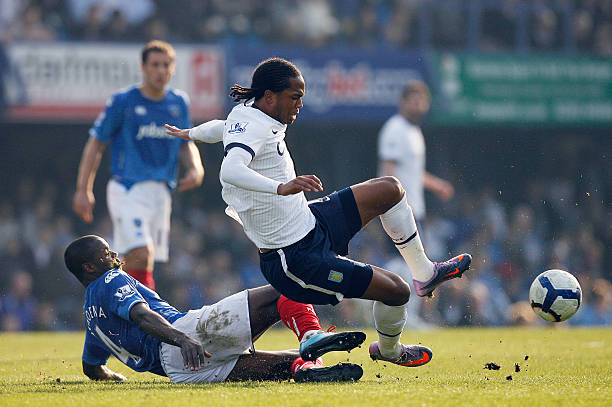 的表现并不 的表现并不