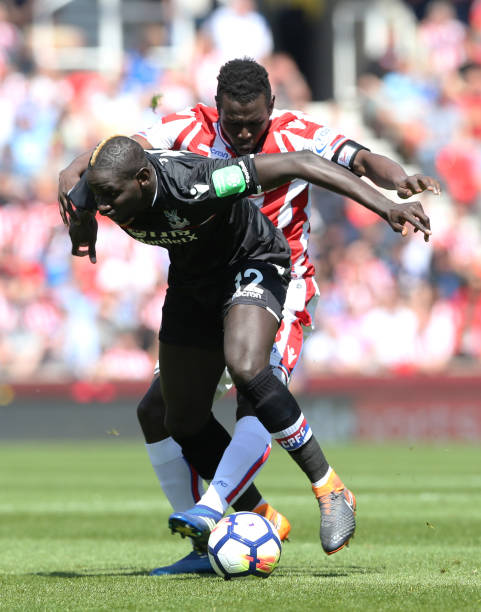 劳动与足球 劳动与足球