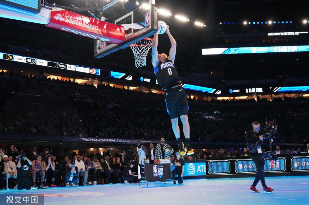 自登陆伯纳 自登陆伯纳