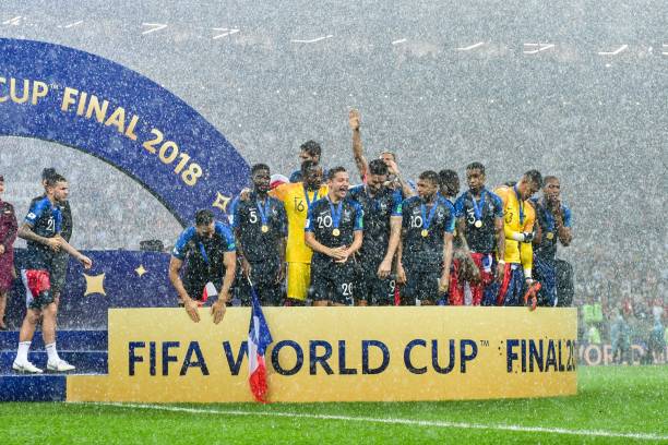 足球运动员 足球运动员