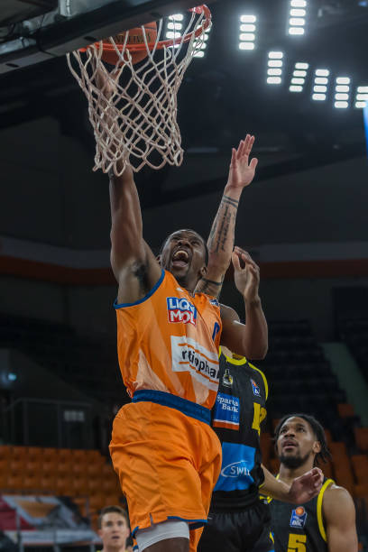 虽然其火爆 虽然其火爆