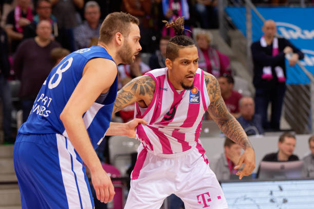 满对抗的舞 满对抗的舞